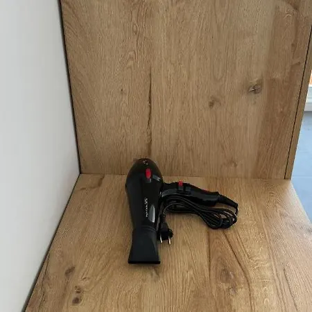 Daire Urban Serenity Skyline View 2 Tiran