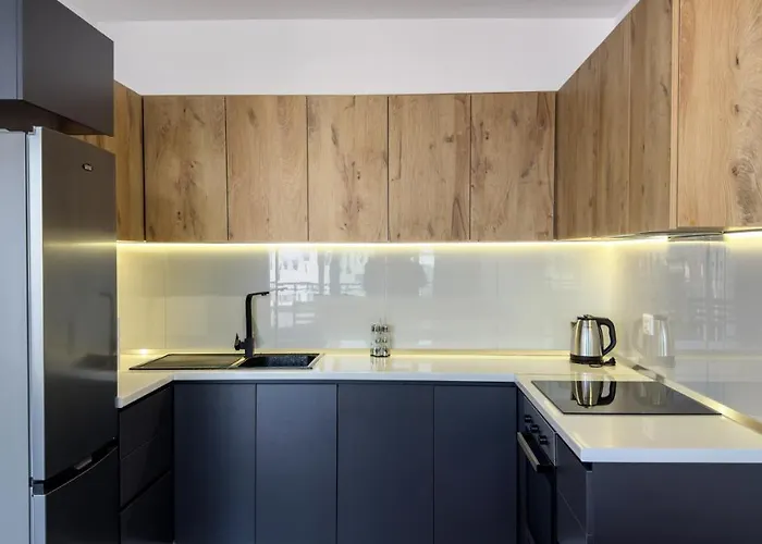 Apartman Urban Serenity Skyline View 2