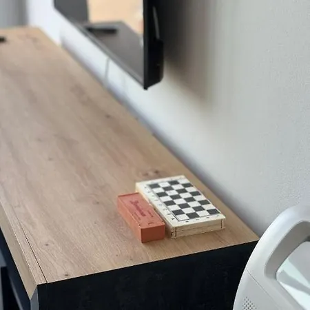 Urban Serenity Skyline View 2 * Tirana