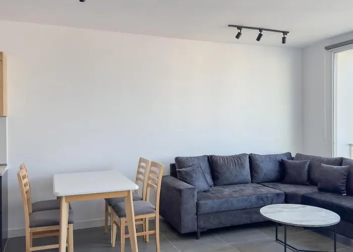 Apartmán Urban Serenity Skyline View 2 *